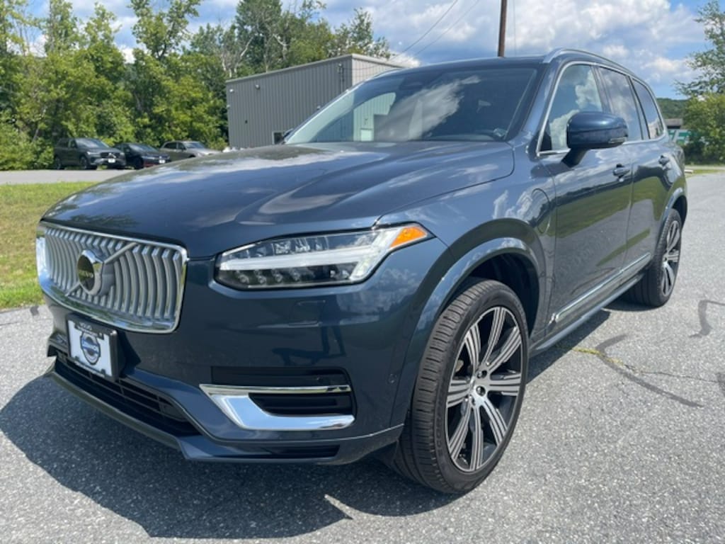 Used 2025 Volvo XC90 Plus APURP