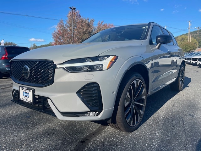 2026 Volvo XC60 Ultra's photo