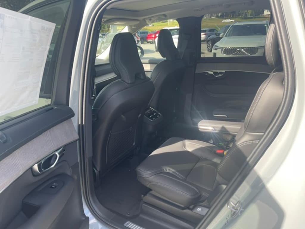 New 2027 Volvo XC90 B6 Ultra Dark Theme 6-Seater SUV