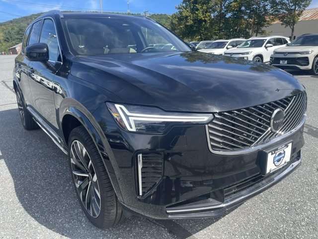 New 2026 Volvo XC90 plug-in hybrid T8 Plus 7-Seater SUV