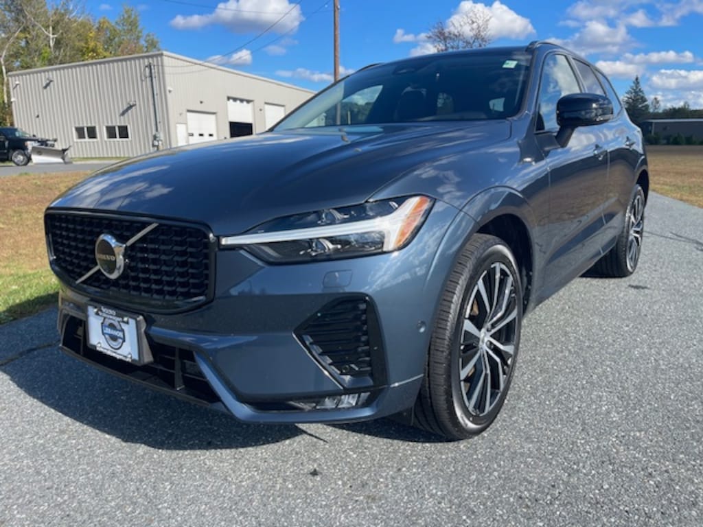 Used 2025 Volvo XC60 B5 Plus SUV