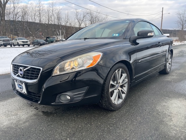 2011 Volvo C70 T5