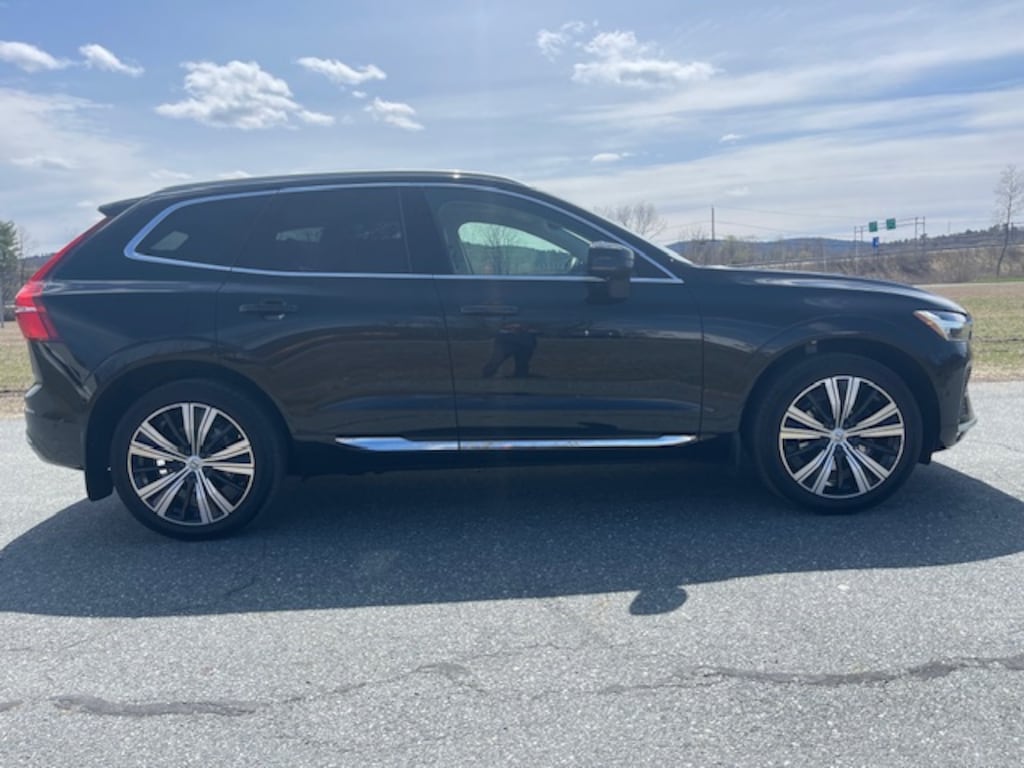 Used 2023 Volvo XC60 B5 AWD Plus Bright SUV