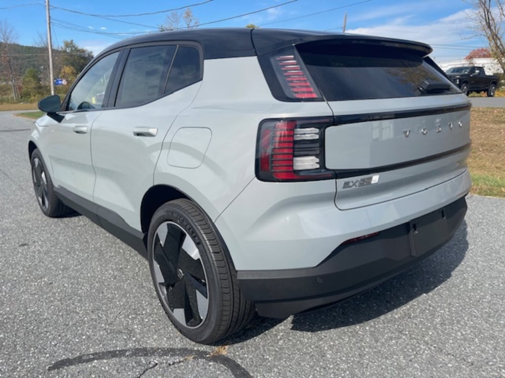 Used 2025 Volvo EX30 Twin Motor Plus SUV