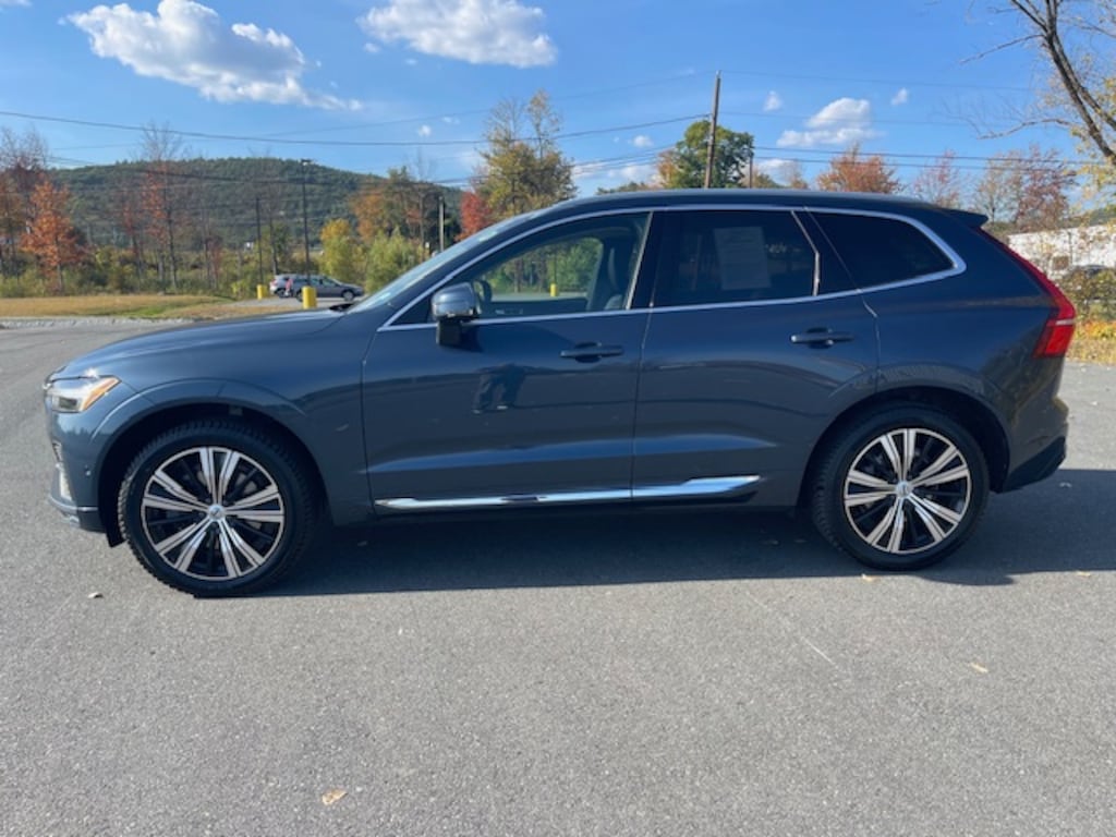 Used 2023 Volvo XC60 B6 AWD Ultimate Bright SUV