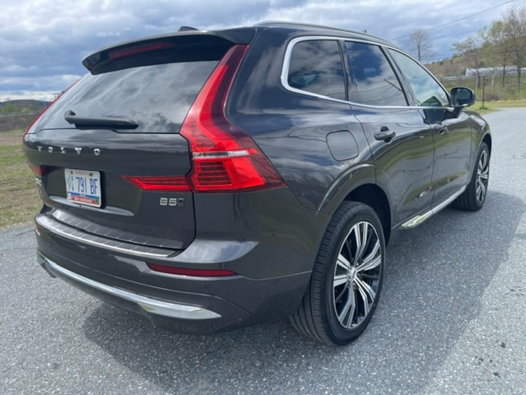 Used 2022 Volvo XC60 B5 AWD Inscription SUV