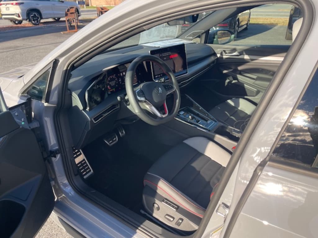 New 2026 Volkswagen Golf GTI 2.0T SE Hatchback