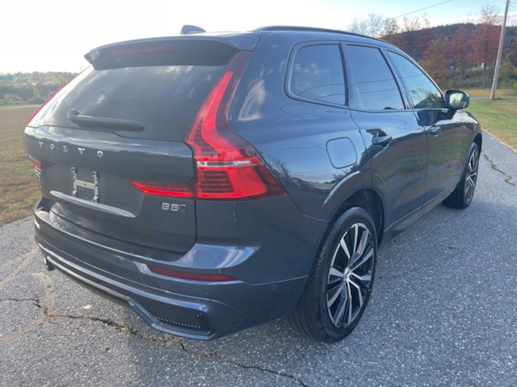 Used 2025 Volvo XC60 B5 Plus SUV