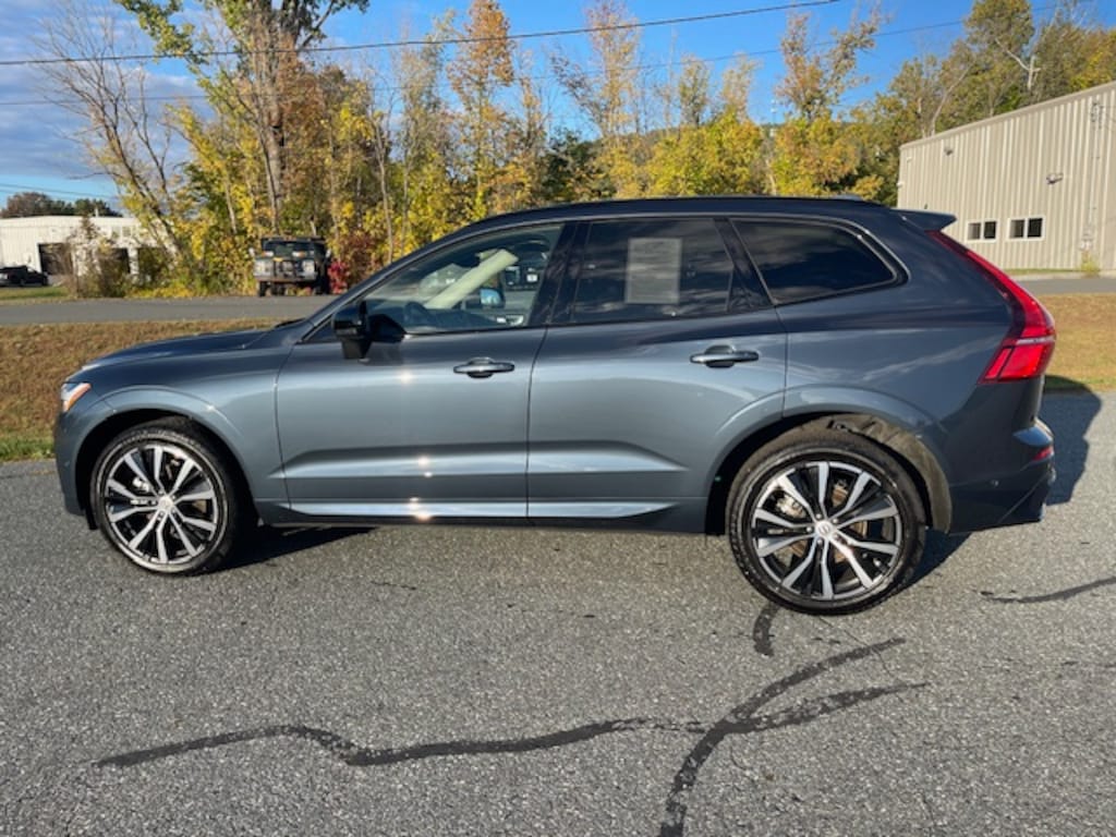 Used 2025 Volvo XC60 B5 Plus SUV