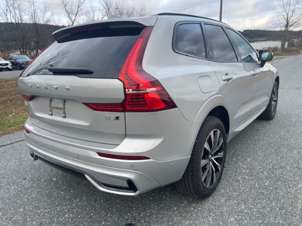 Used 2025 Volvo XC60 B5 Plus SUV