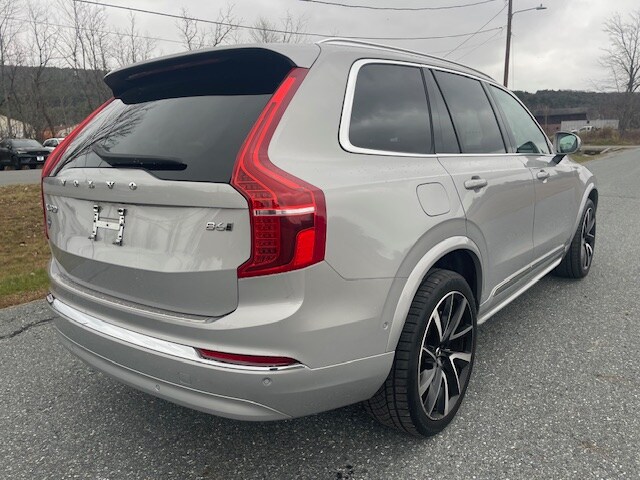 2023 Volvo XC90 AWD Plus photo 4