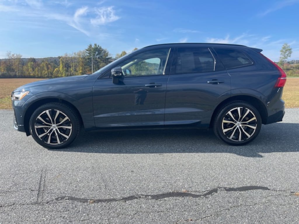 Used 2025 Volvo XC60 B5 Plus SUV