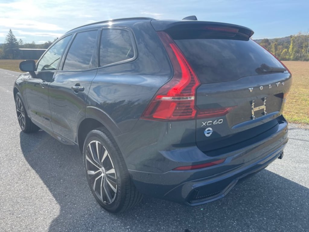 Used 2025 Volvo XC60 B5 Plus SUV