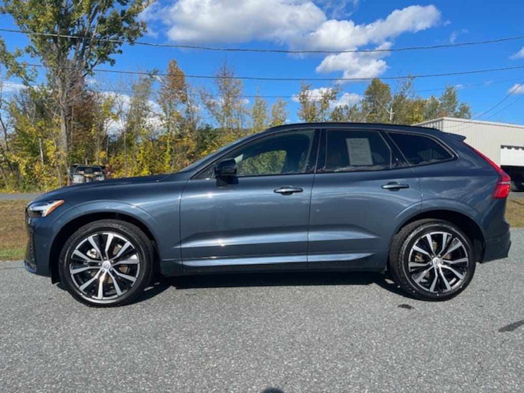 Used 2025 Volvo XC60 B5 Plus SUV