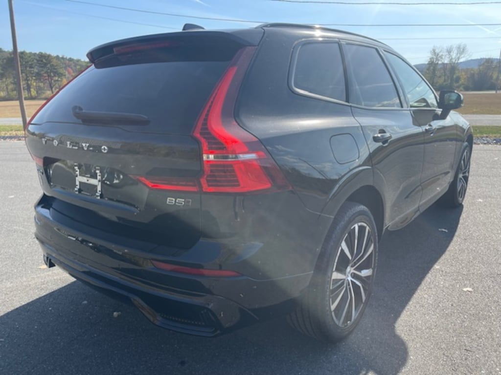Used 2025 Volvo XC60 B5 Plus SUV