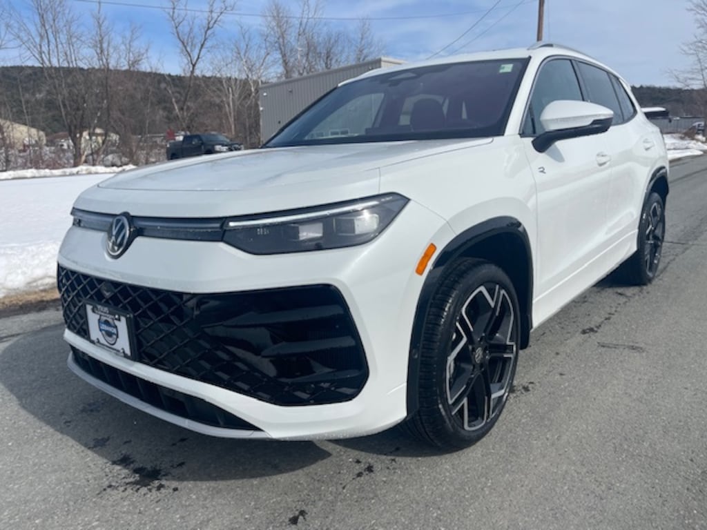 New 2026 Volkswagen Tiguan 2.0T SEL R-Line Turbo SUV