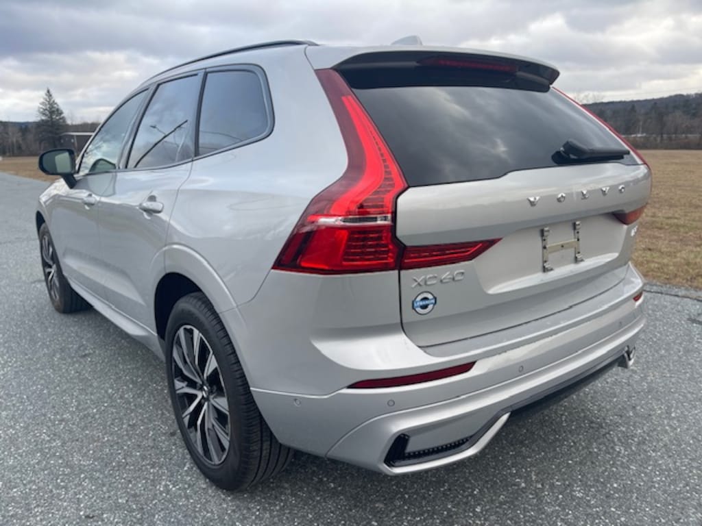 Used 2025 Volvo XC60 B5 Plus SUV
