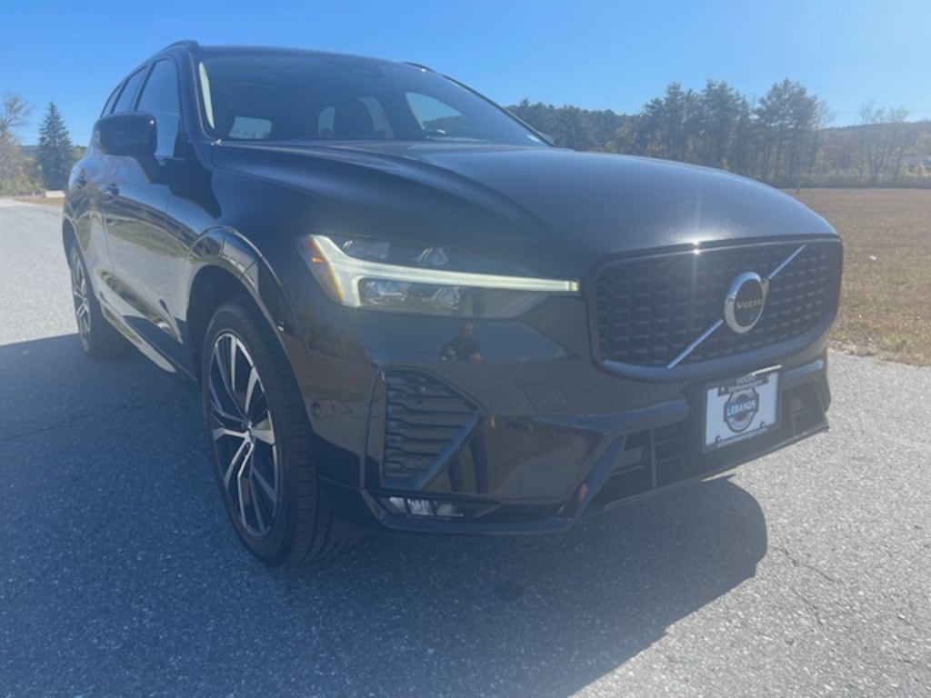Used 2025 Volvo XC60 B5 Plus SUV