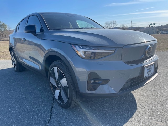 Used 2023 Volvo C40 Ultimate with VIN YV4ED3GM0P2027988 for sale in Lebanon, NH
