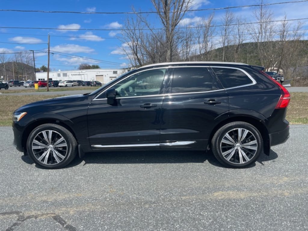 Used 2023 Volvo XC60 B5 AWD Plus Bright SUV