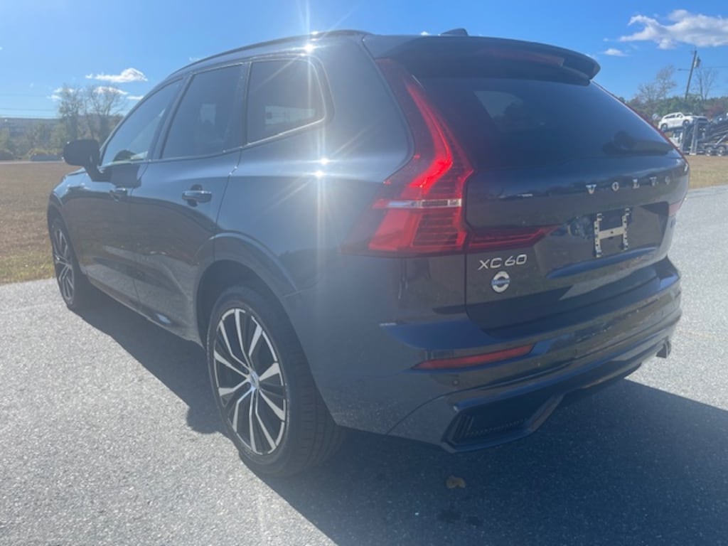 Used 2025 Volvo XC60 B5 Plus SUV
