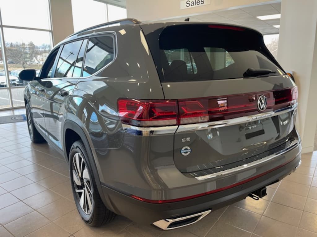 New 2026 Volkswagen Atlas 2.0T SE w/Technology SUV