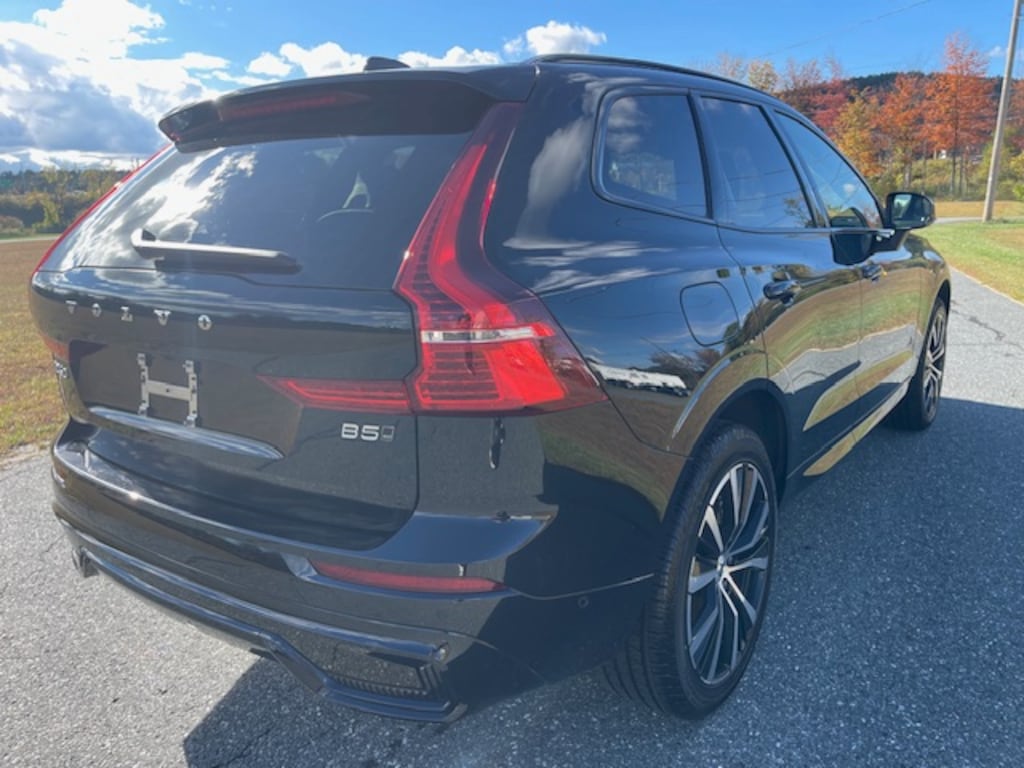 Used 2025 Volvo XC60 B5 Plus SUV