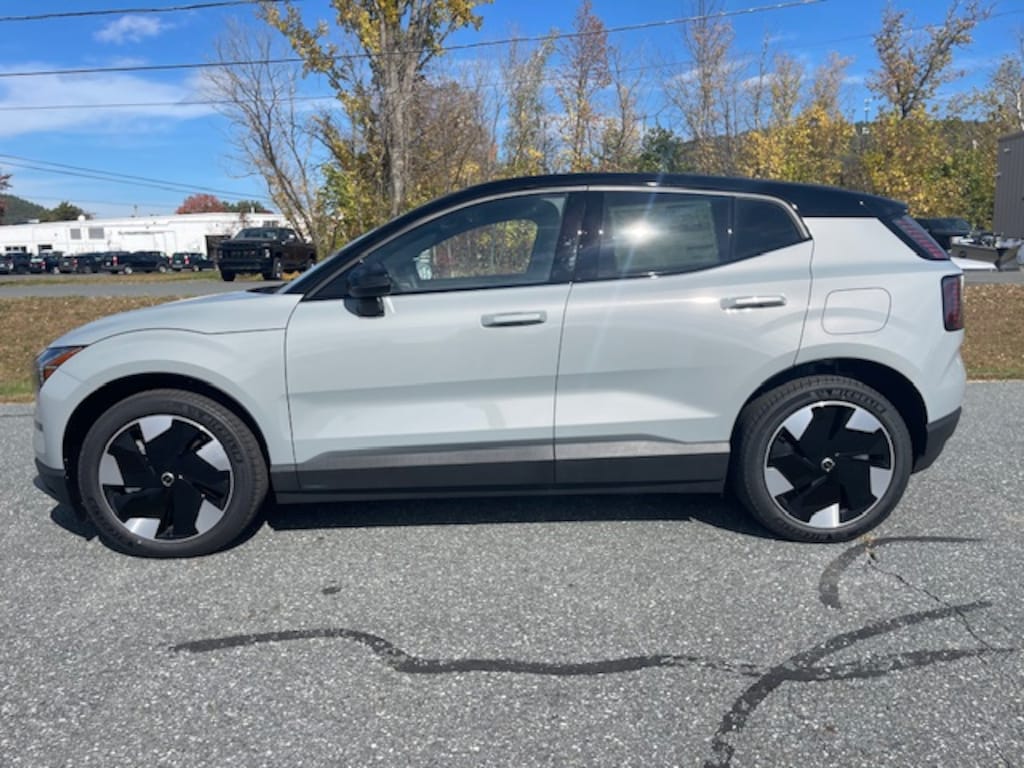 Used 2025 Volvo EX30 Twin Motor Plus SUV