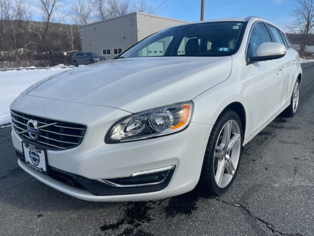 Used 2016 Volvo V60 T5 Premier Wagon