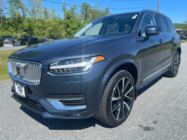 2024 Volvo XC90 B6 Plus 6-Seater Bright theme 4WD's photo