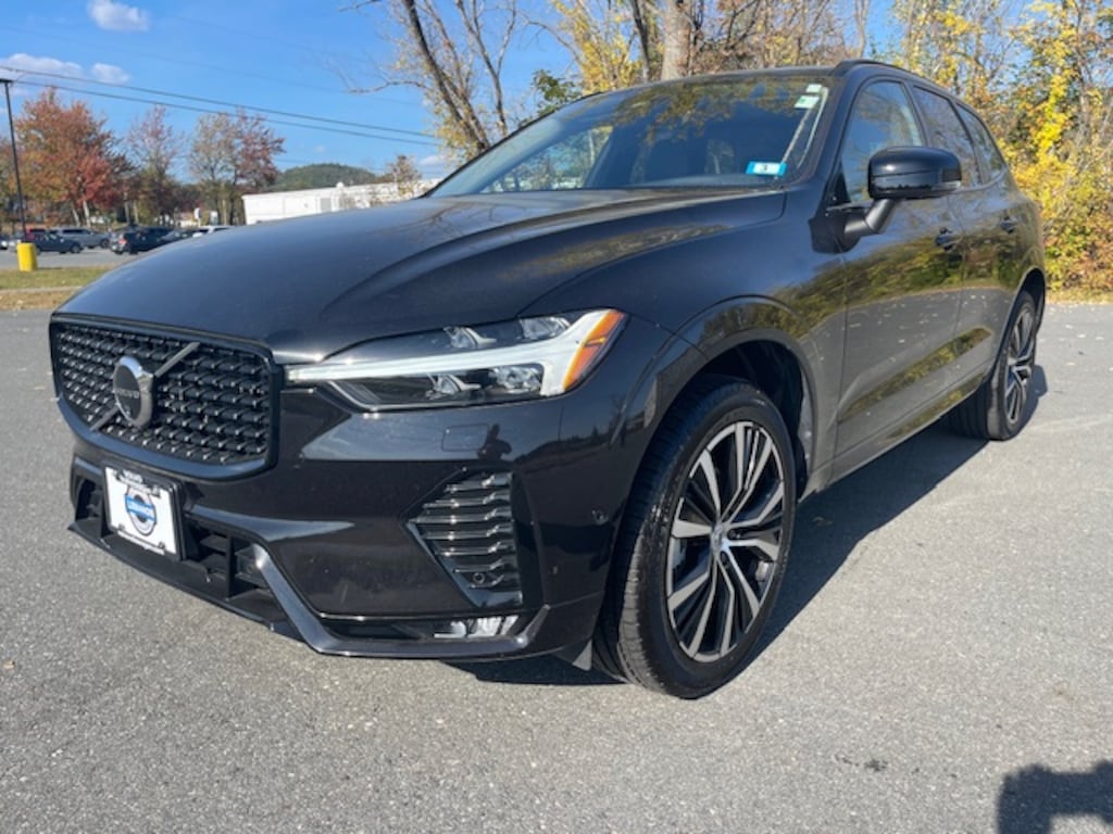 Used 2025 Volvo XC60 B5 Plus SUV
