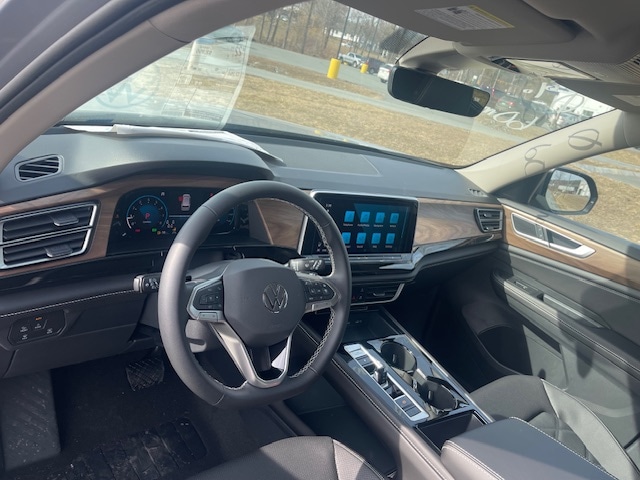 2026 Volkswagen Atlas SE w/Tech - Photo 15