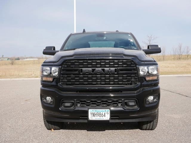 Used 2022 RAM Ram 3500 Pickup Big Horn with VIN 3C63R3DLXNG318906 for sale in Willmar, Minnesota