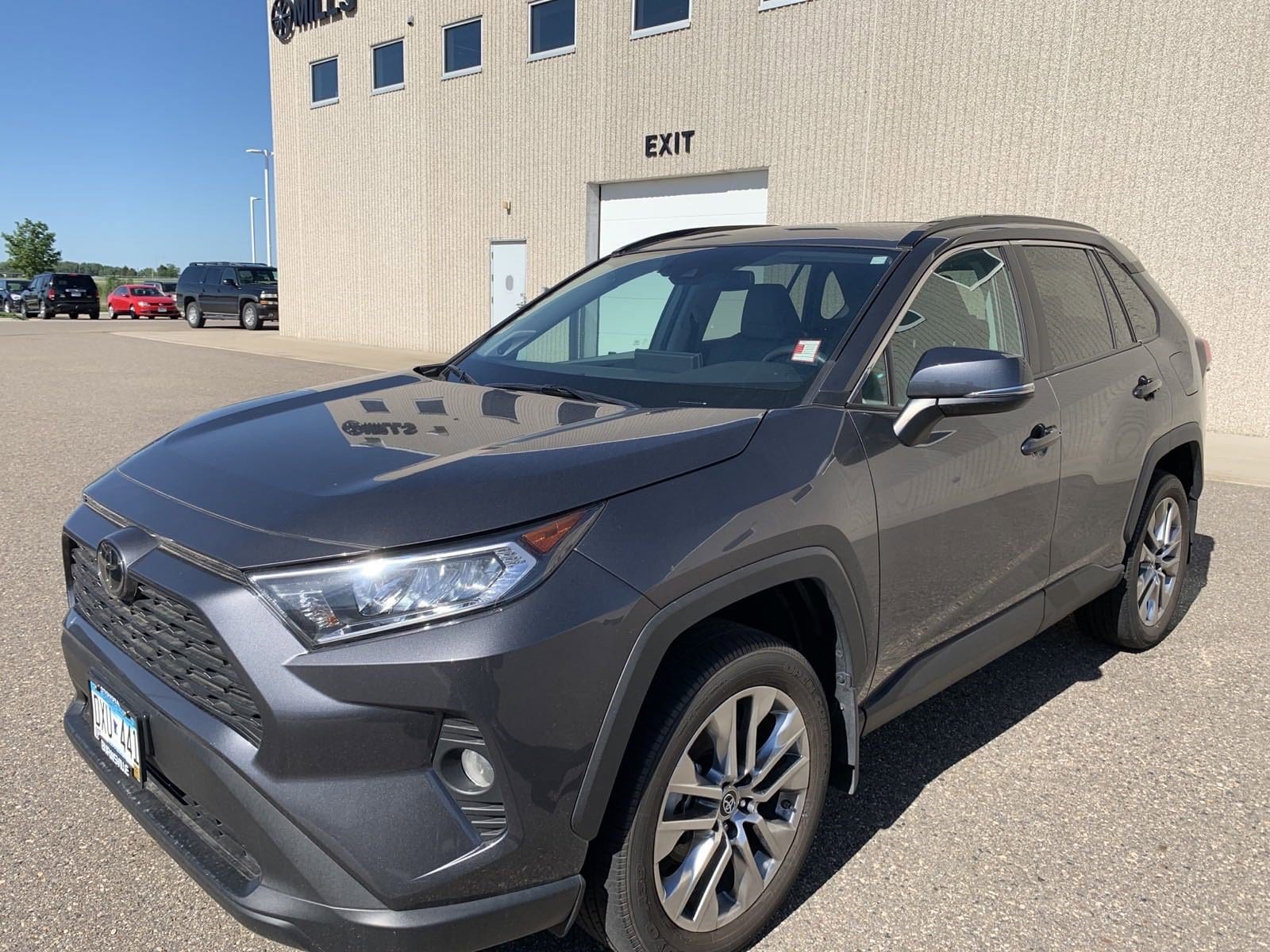Used 2019 Toyota RAV4 XLE Premium with VIN 2T3A1RFV9KW072158 for sale in Willmar, Minnesota