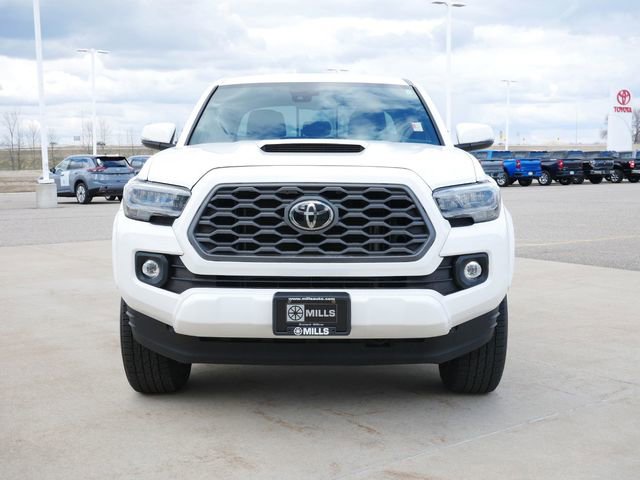 Used 2021 Toyota Tacoma TRD Sport with VIN 3TMDZ5BN0MM112541 for sale in Willmar, Minnesota