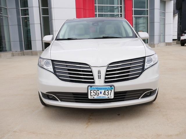 Used 2019 Lincoln MKT Reserve with VIN 2LMHJ5AT0KBL02167 for sale in Willmar, Minnesota