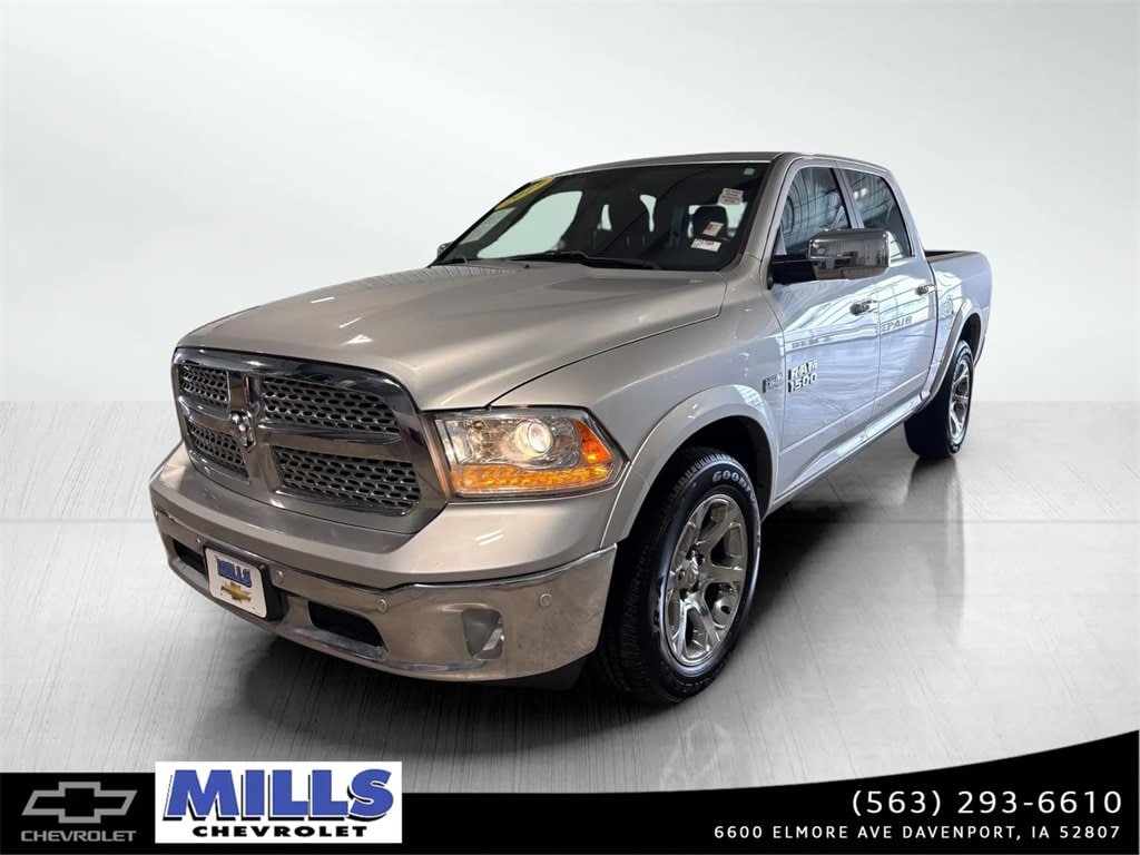 2017 RAM Ram 1500 Pickup Laramie's photo