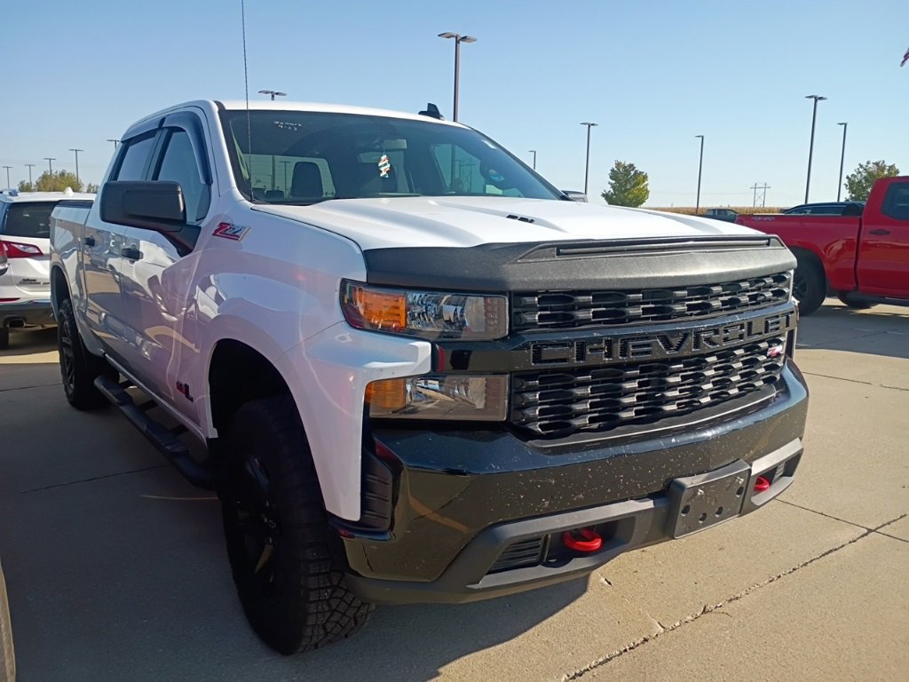 2021 Chevrolet Silverado 1500 Custom Trail Boss photo 2