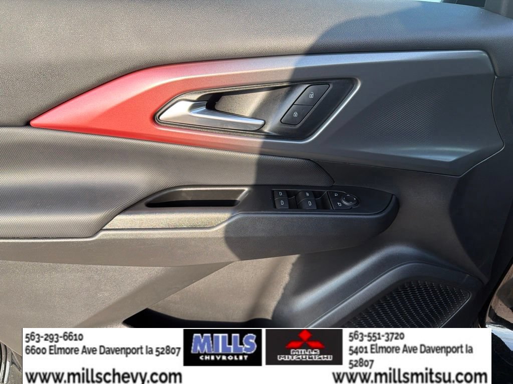 2024 Chevrolet Equinox EV Launch Edition - Photo 12