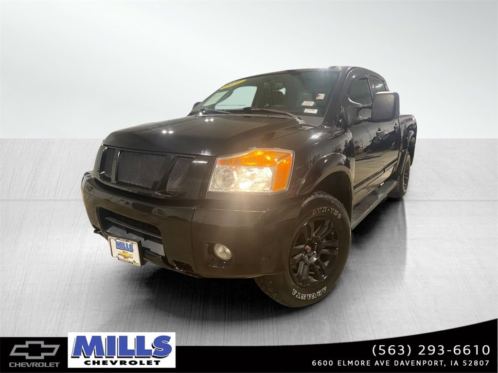 2011 Nissan Titan PRO-4X's photo