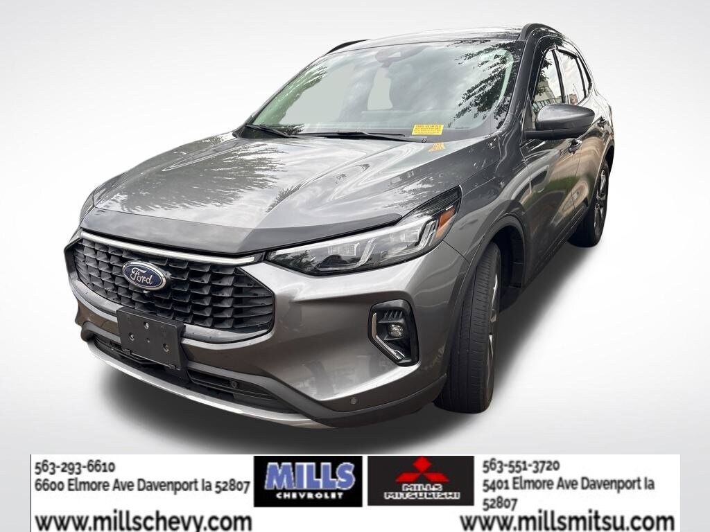 Used 2023 Ford Escape Platinum SUV