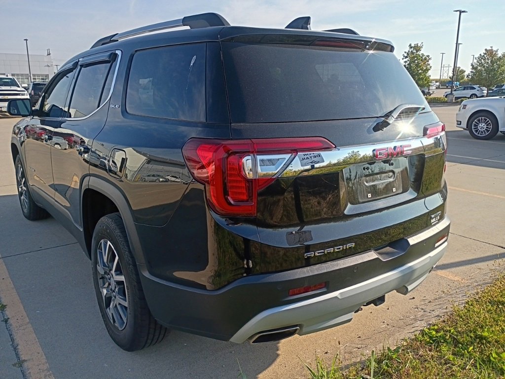 2023 Gmc Acadia SLE photo 4