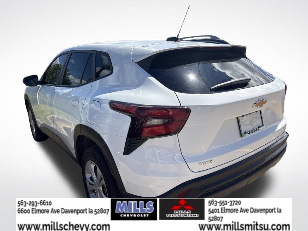 Used 2024 Chevrolet Trax LS SUV