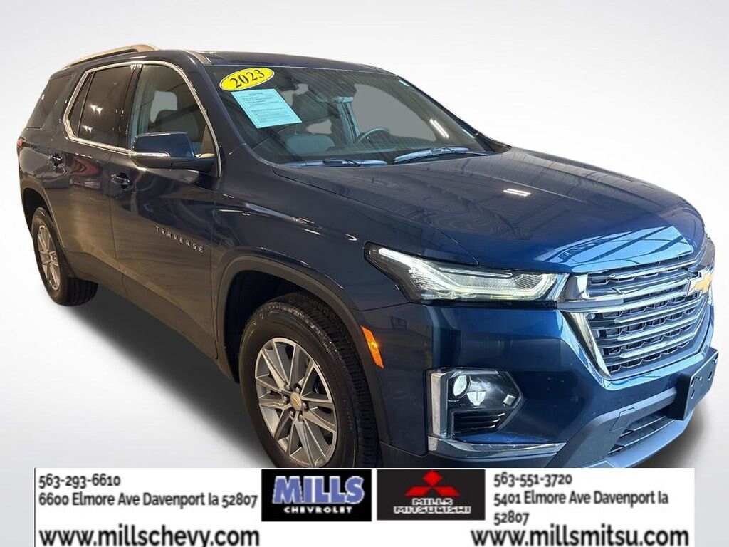 Used 2023 Chevrolet Traverse LT Cloth w/1LT SUV