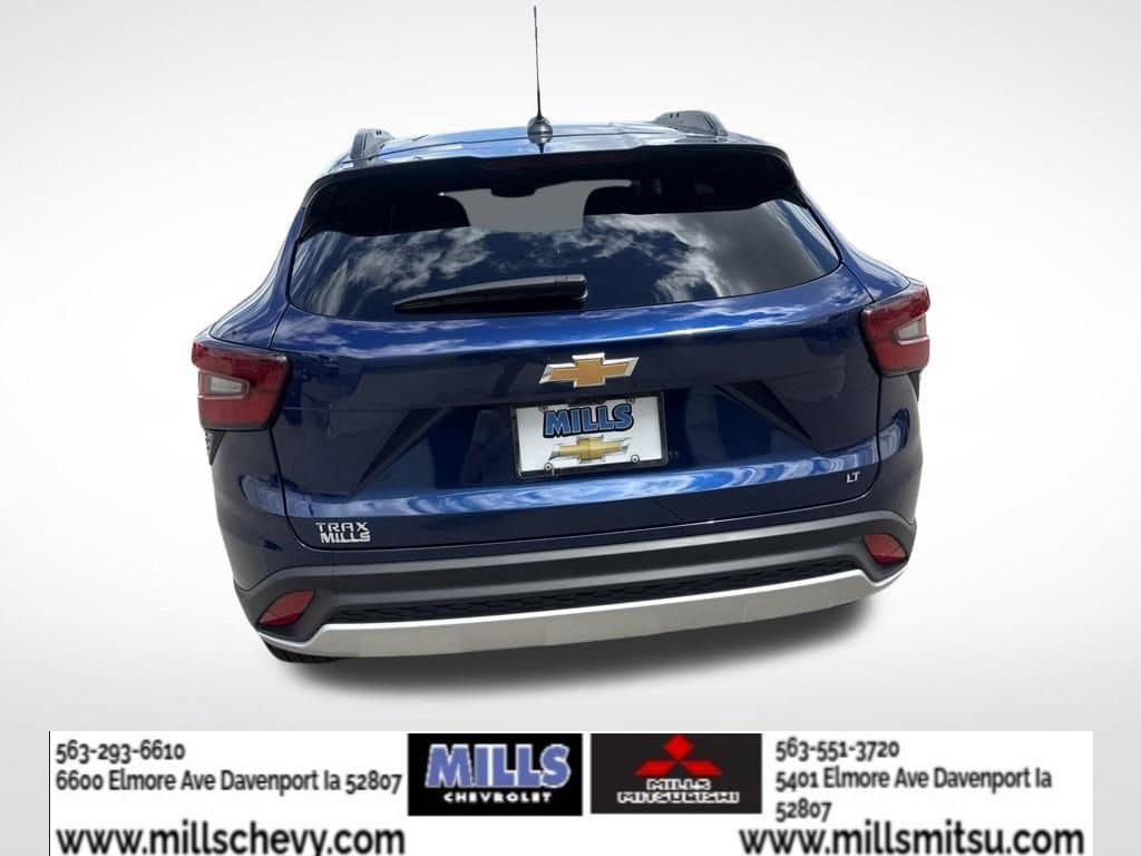 Used 2024 Chevrolet Trax LT SUV
