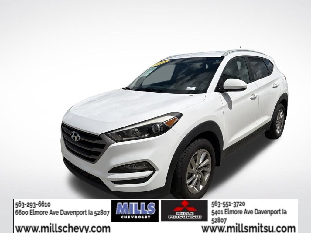 Used 2016 Hyundai Tucson SE w/Beige Interior SUV