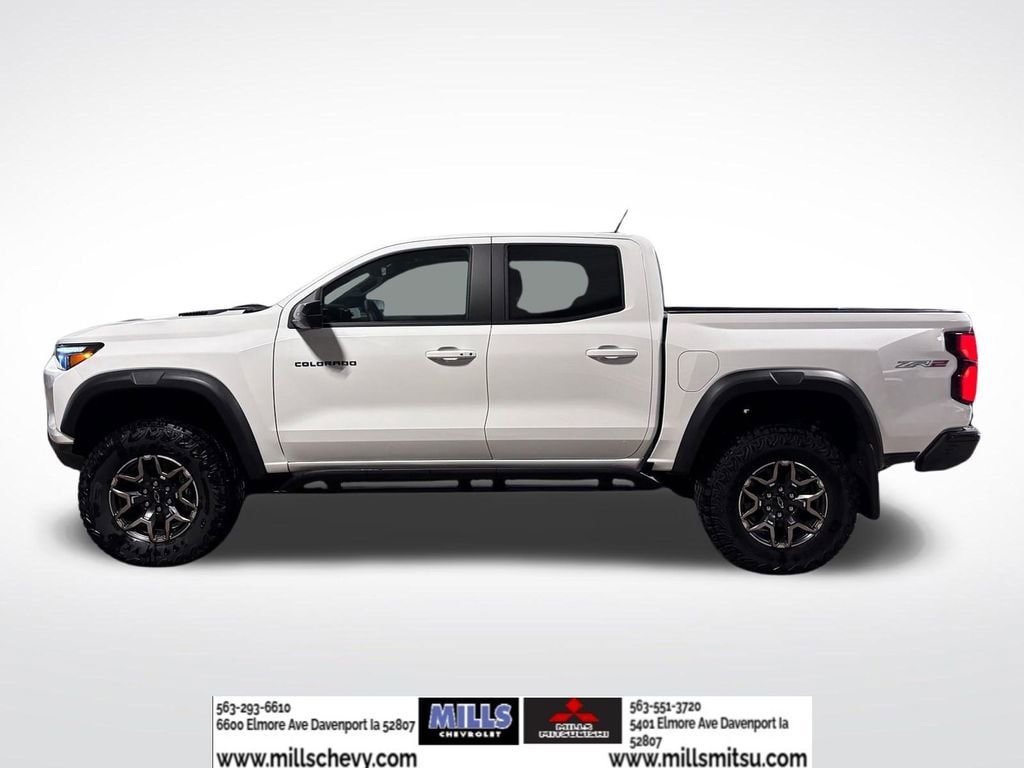 2026 Chevrolet Colorado ZR2 - Photo 8