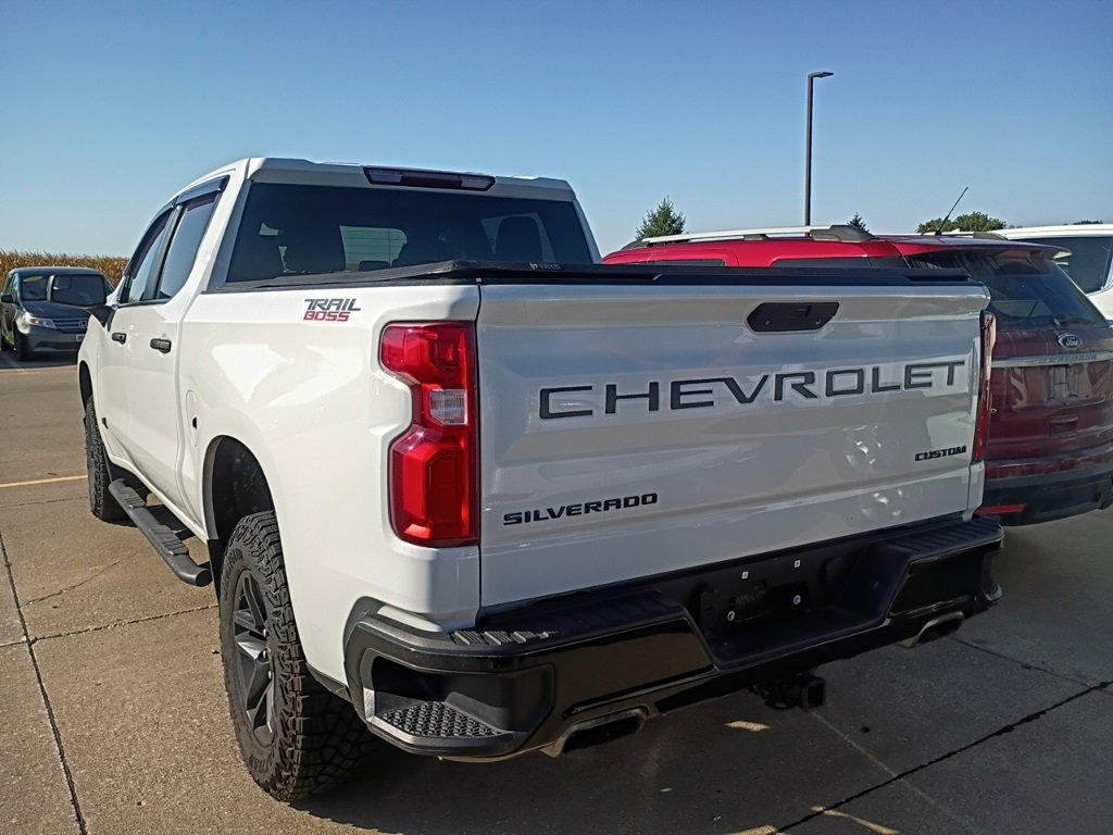 2021 Chevrolet Silverado 1500 Custom Trail Boss photo 4