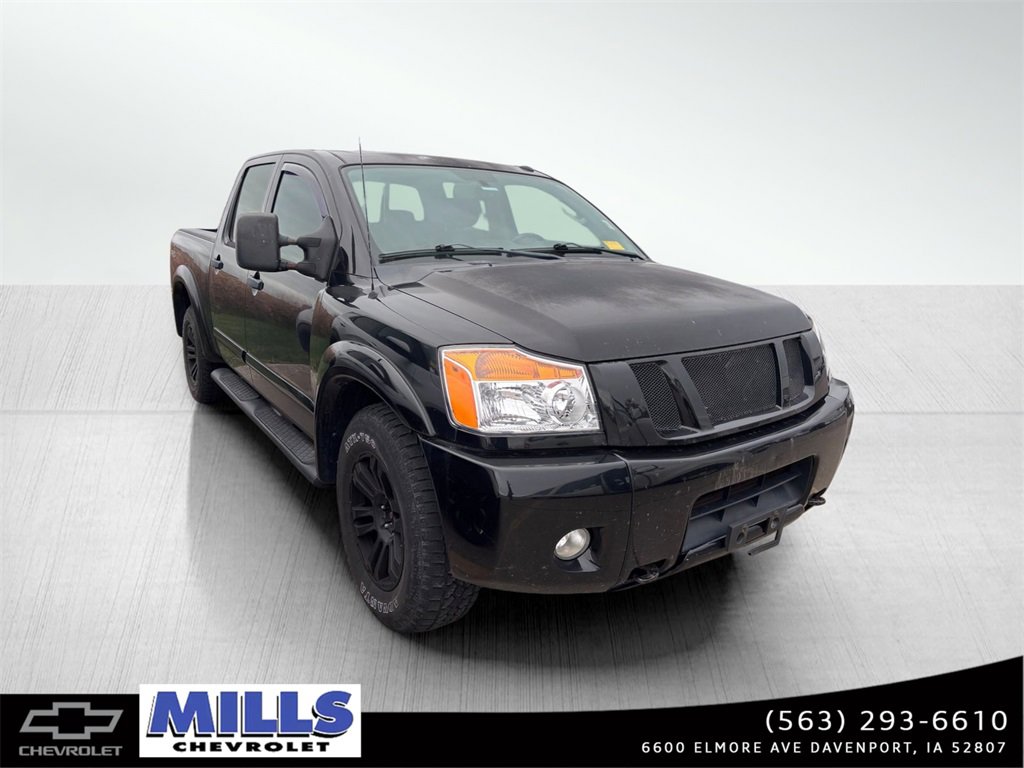 2011 Nissan Titan PRO-4X's photo
