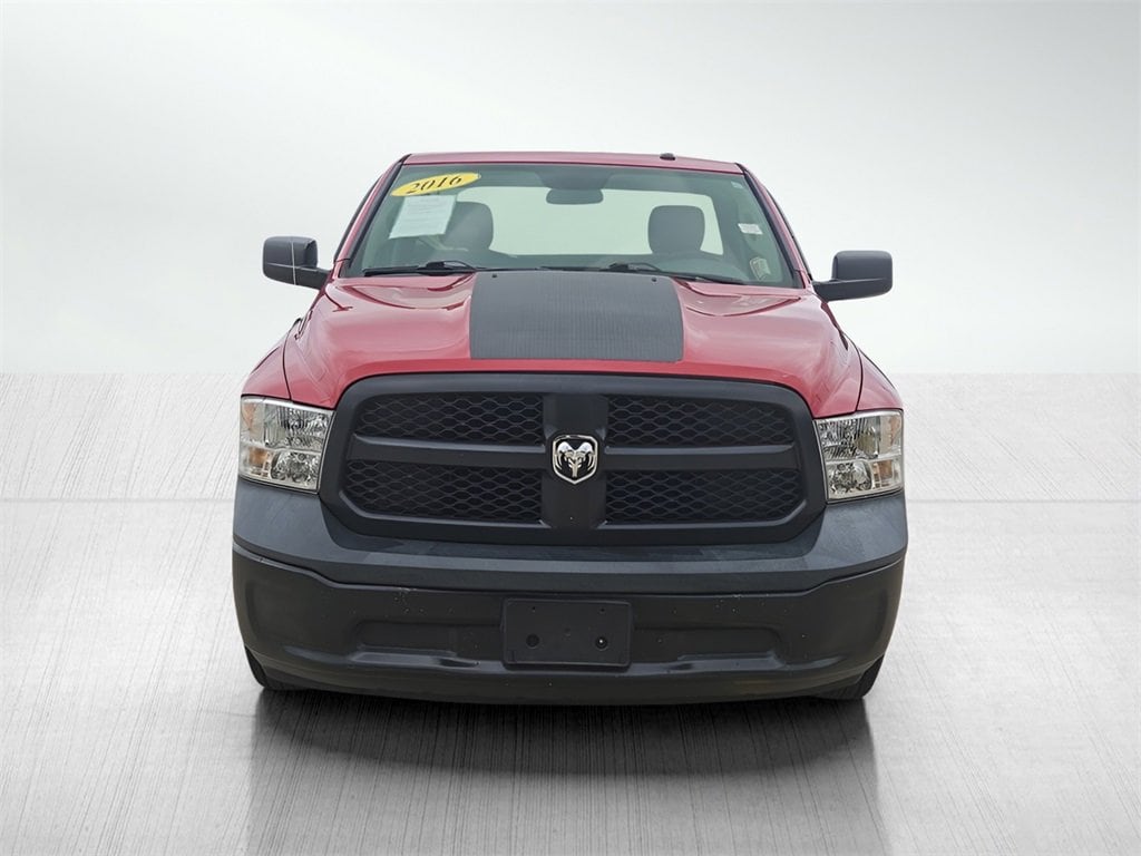 Used 2016 RAM Ram 1500 Pickup Tradesman with VIN 3C6JR6AG8GG343614 for sale in Davenport, IA